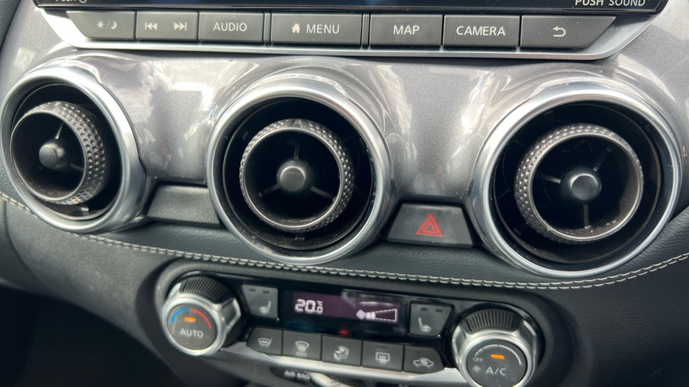 Nissan Juke 1.0 DiG-T 114 N-Connecta 5dr Petrol Hatchback - Image 26