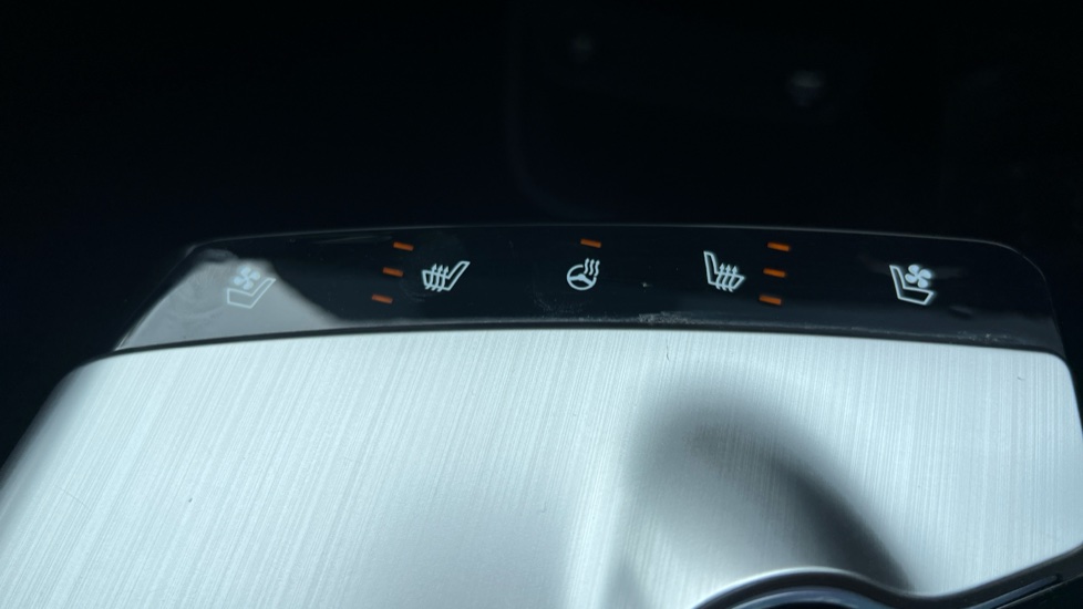 Kia EV6 166kW GT Line S 77.4kWh 5dr Auto Electric Estate - Image 30