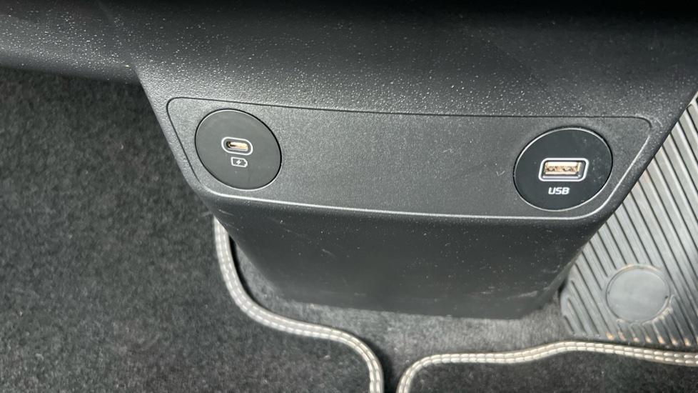 Kia EV6 166kW GT Line S 77.4kWh 5dr Auto Electric Estate - Image 31