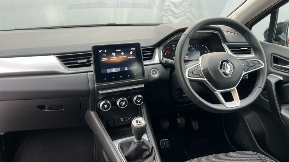 Renault Captur 1.0 TCE 90 SE Edition 5dr Petrol Hatchback - Image 10