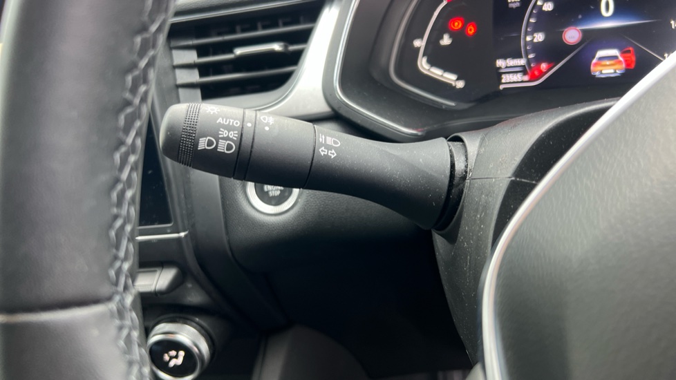 Renault Captur 1.0 TCE 90 SE Edition 5dr Petrol Hatchback - Image 26
