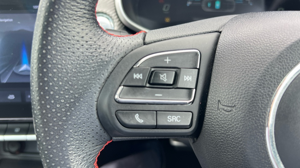 MG ZS 130kW Trophy EV 51kWh 5dr Auto Electric Hatchback - Image 34
