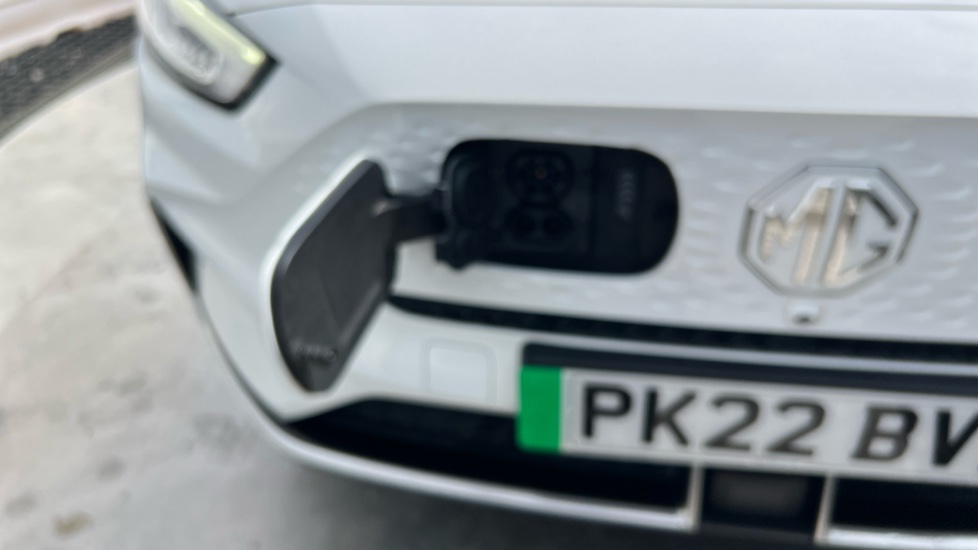 MG ZS 130kW Trophy EV 51kWh 5dr Auto Electric Hatchback - Image 43