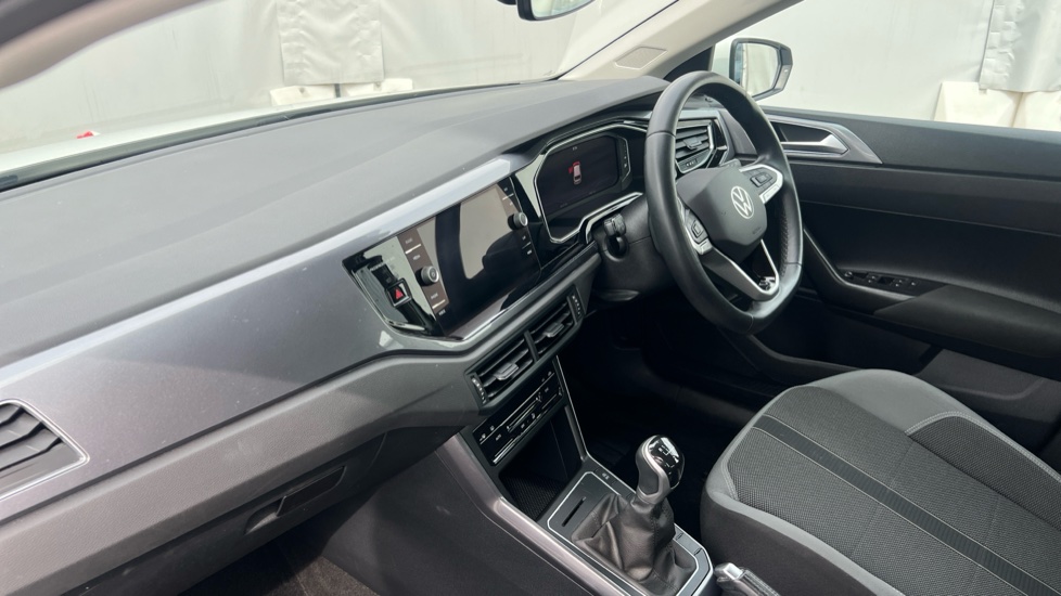 Volkswagen Polo 1.0 TSI Style 5dr Petrol Hatchback - Image 9