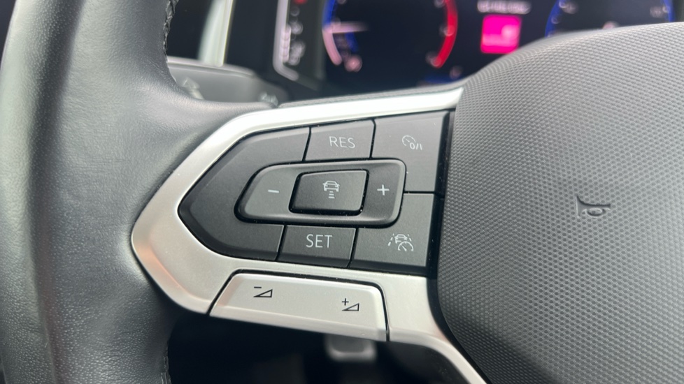 Volkswagen Polo 1.0 TSI Style 5dr Petrol Hatchback - Image 31