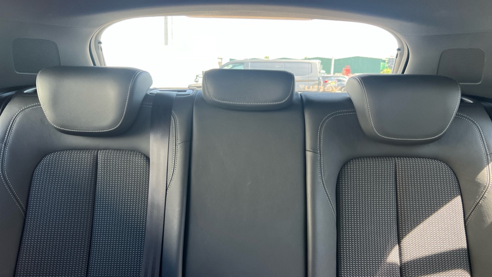 Audi Q2 35 TFSI S Line 5dr S Tronic Petrol Estate - Image 15