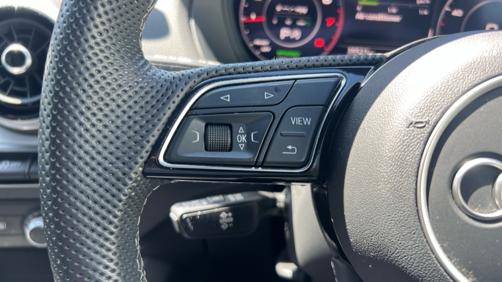 Audi Q2 35 TFSI S Line 5dr S Tronic Petrol Estate - Image 33