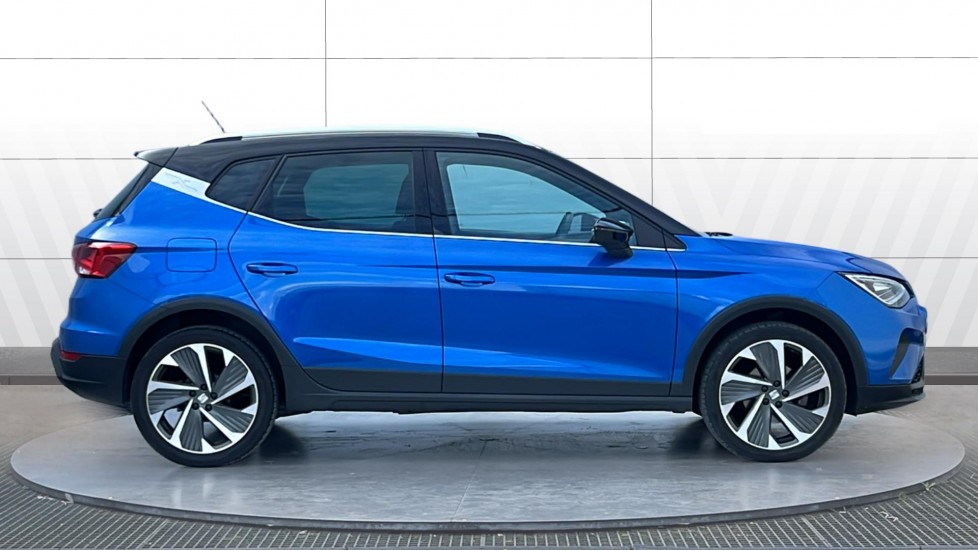 SEAT Arona 1.0 TSI 110 FR Sport 5dr Petrol Hatchback - Image 5