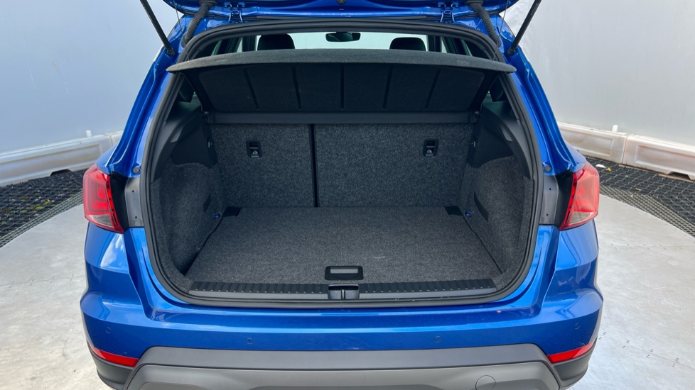SEAT Arona 1.0 TSI 110 FR Sport 5dr Petrol Hatchback - Image 4
