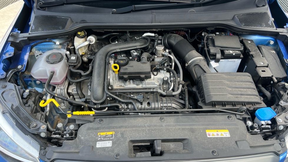 SEAT Arona 1.0 TSI 110 FR Sport 5dr Petrol Hatchback - Image 8