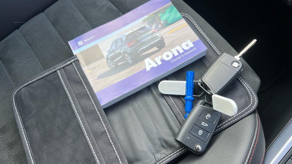 SEAT Arona 1.0 TSI 110 FR Sport 5dr Petrol Hatchback - Image 19