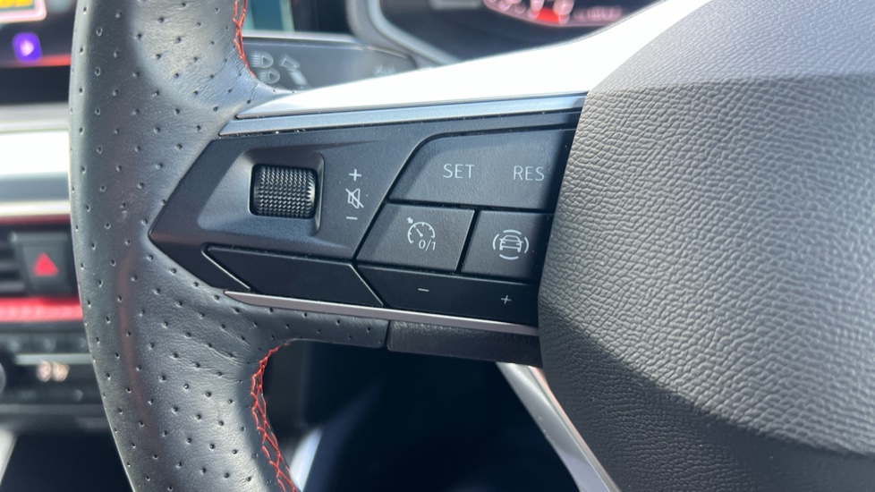SEAT Arona 1.0 TSI 110 FR Sport 5dr Petrol Hatchback - Image 23