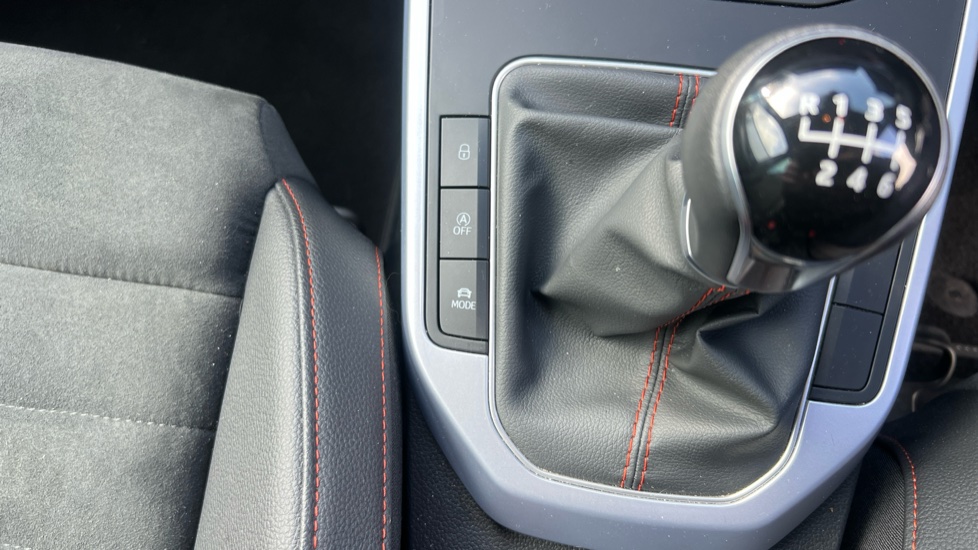 SEAT Arona 1.0 TSI 110 FR Sport 5dr Petrol Hatchback - Image 28