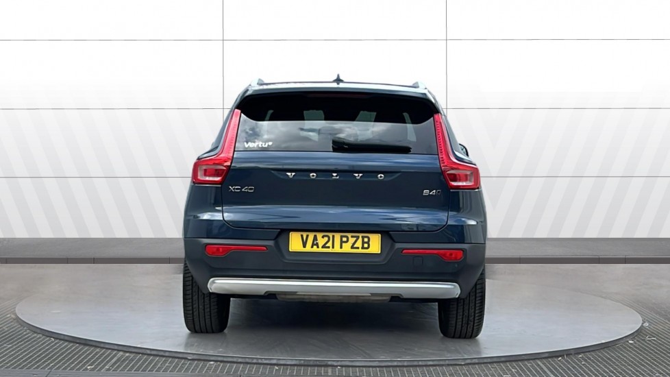 Volvo XC40 2.0 B4P Inscription 5dr AWD Auto Petrol Estate - Image 6