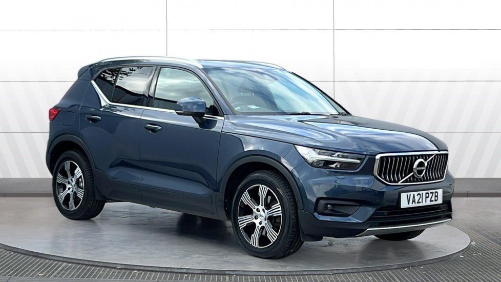 Volvo XC40 2.0 B4P Inscription 5dr AWD Auto Petrol Estate - Image 1