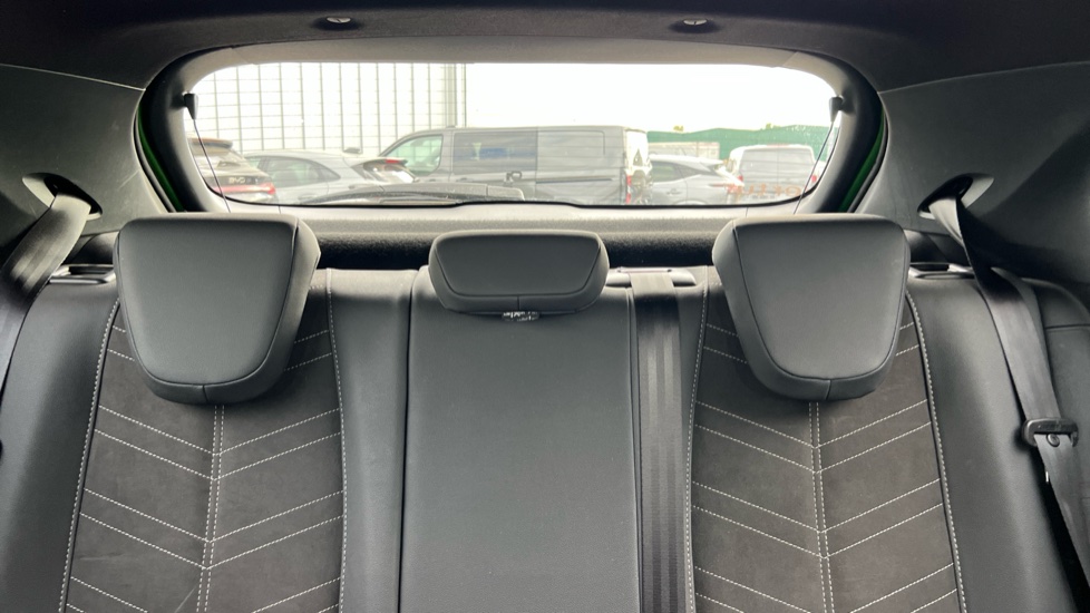 Vauxhall Mokka 100kW Ultimate 50kWh 5dr Auto Electric Hatchback - Image 15