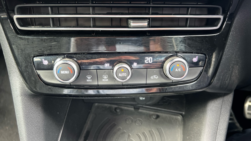 Vauxhall Mokka 100kW Ultimate 50kWh 5dr Auto Electric Hatchback - Image 27