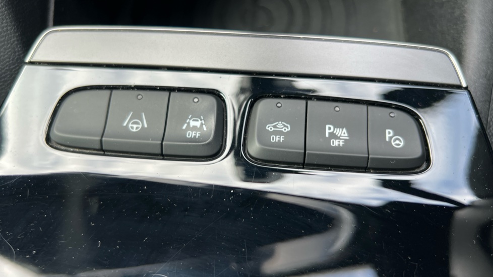 Vauxhall Mokka 100kW Ultimate 50kWh 5dr Auto Electric Hatchback - Image 29