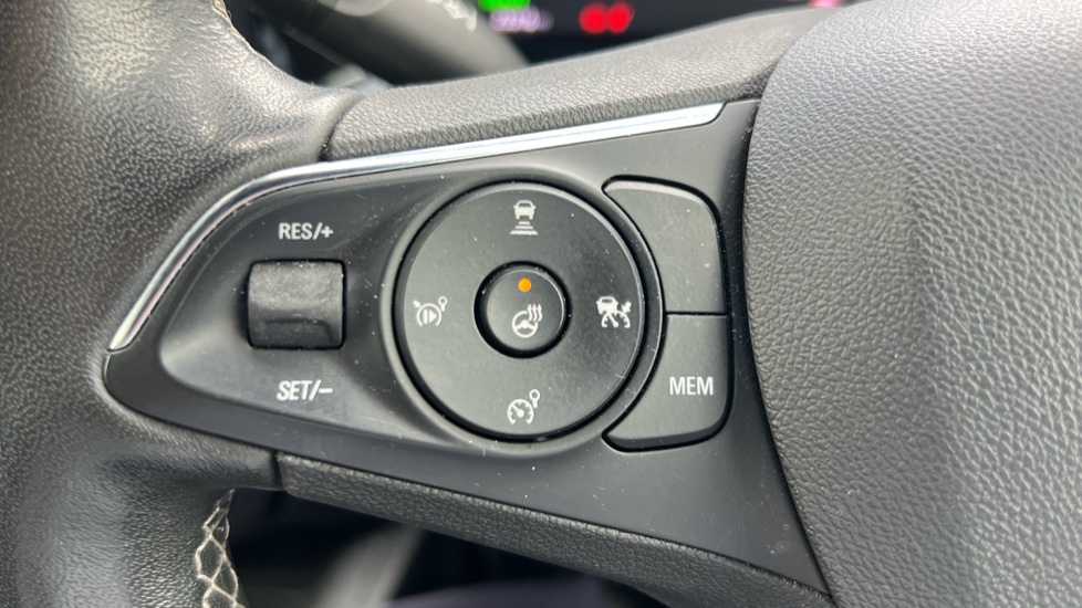 Vauxhall Mokka 100kW Ultimate 50kWh 5dr Auto Electric Hatchback - Image 35