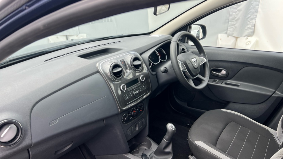Dacia Sandero Stepway 0.9 TCe Essential 5dr Petrol Hatchback - Image 9