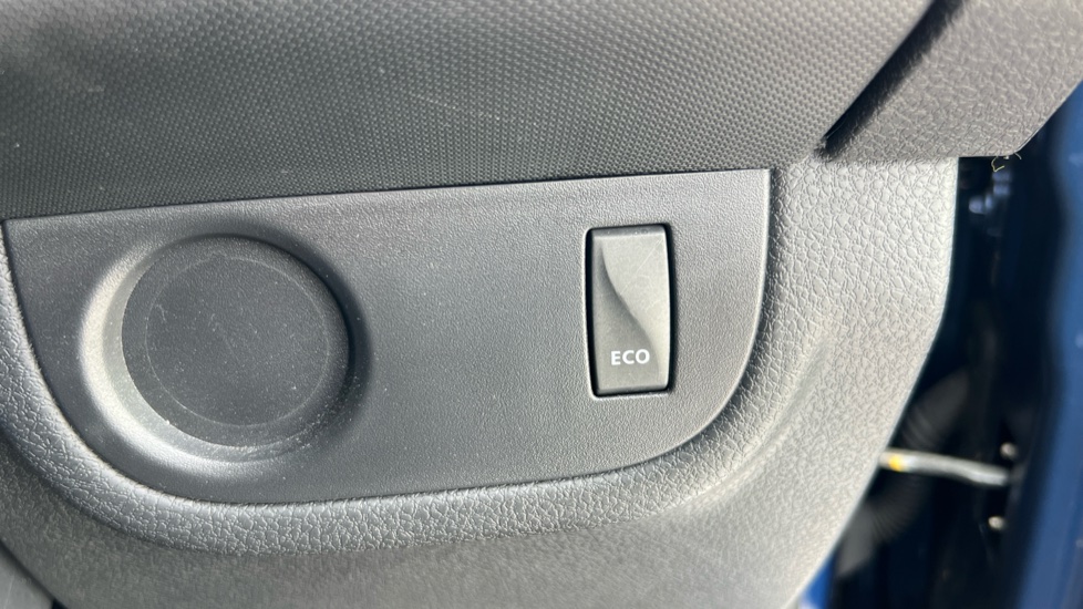 Dacia Sandero Stepway 0.9 TCe Essential 5dr Petrol Hatchback - Image 31
