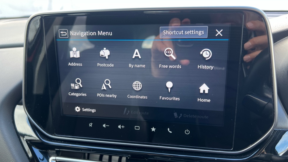 Suzuki S-Cross 1.4 Boosterjet 48V Hybrid Ultra ALLGRIP 5dr Petrol Hatchback - Image 23