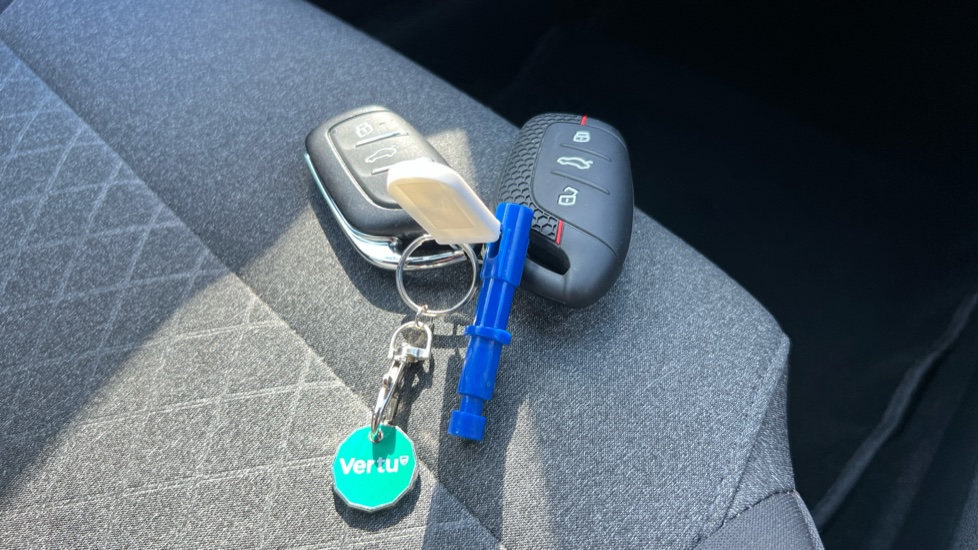 MG MG3 1.5 SE 5dr Petrol Hatchback - Image 20