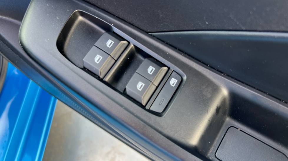 MG MG3 1.5 SE 5dr Petrol Hatchback - Image 37