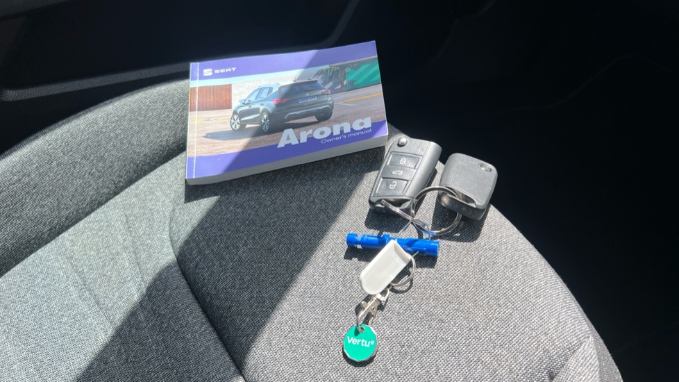 SEAT Arona 1.0 TSI 110 XPERIENCE 5dr Petrol Hatchback - Image 19