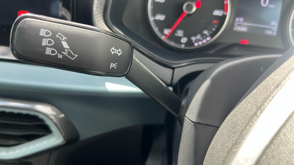 SEAT Arona 1.0 TSI 110 XPERIENCE 5dr Petrol Hatchback - Image 34