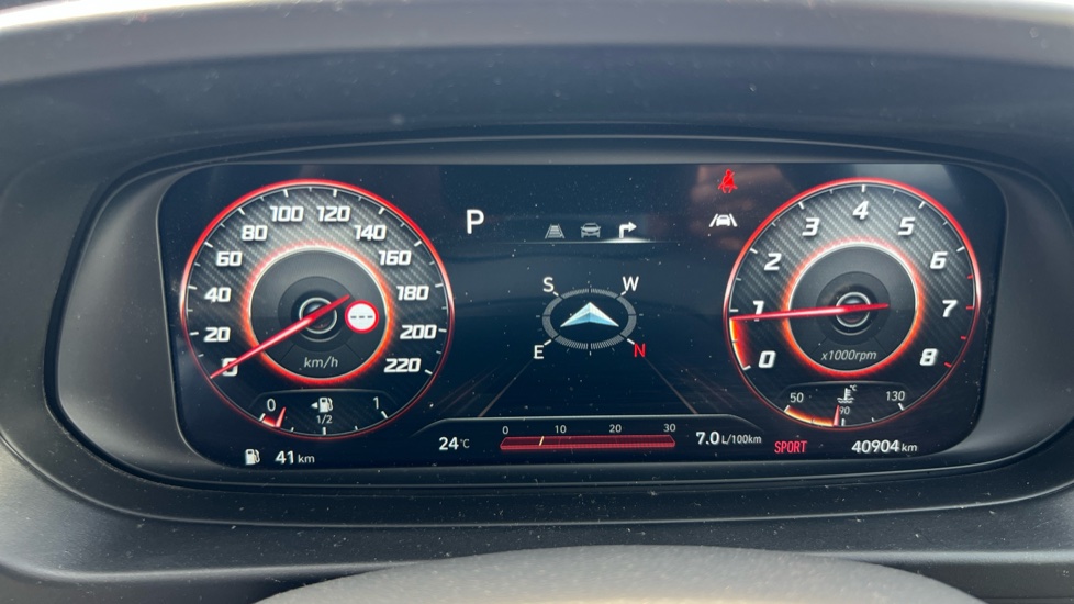 Hyundai BAYON 1.0 TGDi 48V MHEV Ultimate 5dr DCT Petrol Hatchback - Image 18