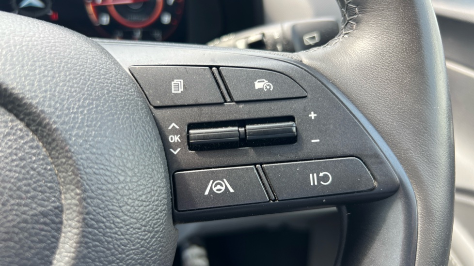Hyundai BAYON 1.0 TGDi 48V MHEV Ultimate 5dr DCT Petrol Hatchback - Image 33