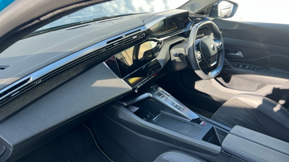 Peugeot 408 1.2 PureTech GT 5dr EAT8 Petrol Hatchback - Image 9
