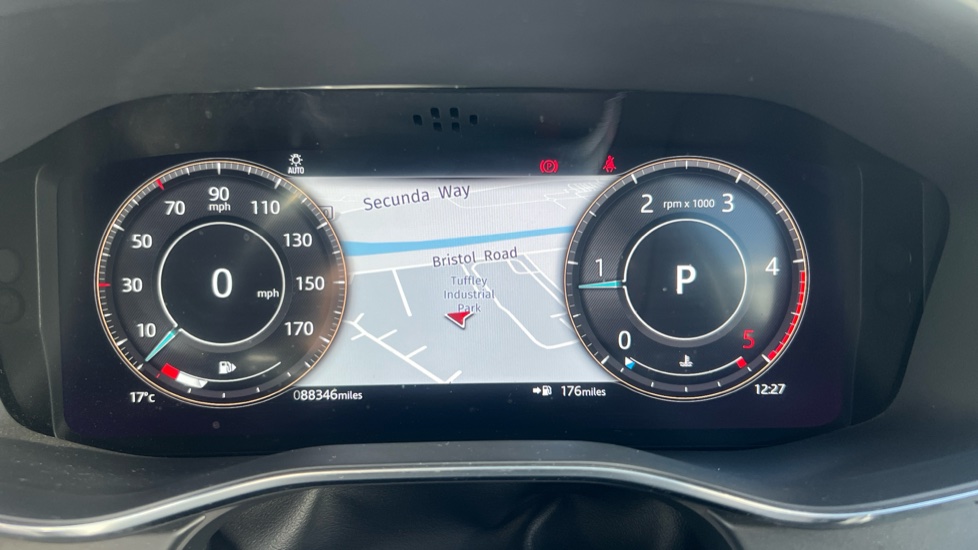 Jaguar F-Pace 2.0 D200 R-Dynamic S 5dr Auto AWD Diesel Estate - Image 18