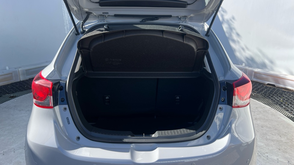 Mazda 2 1.5 Skyactiv G 75 Centre-Line 5dr Petrol Hatchback - Image 4