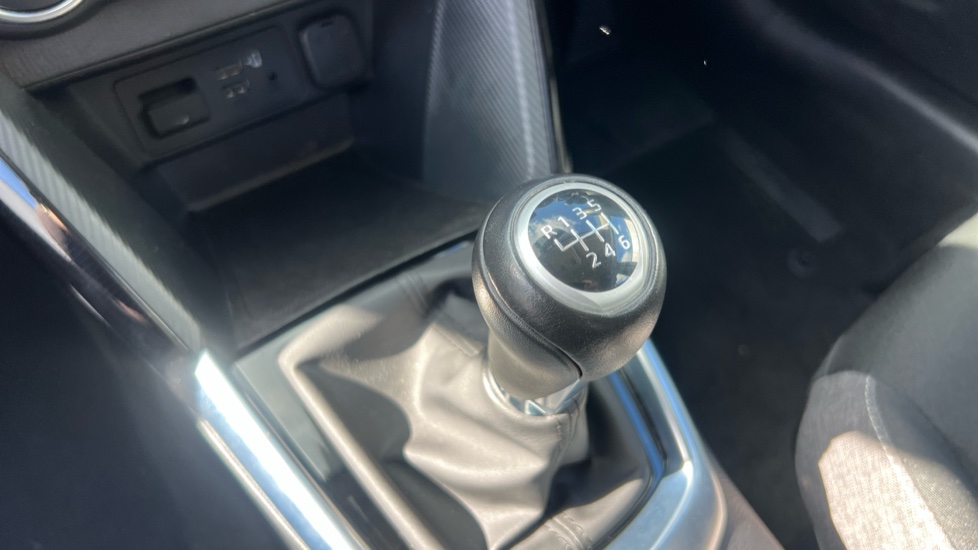 Mazda 2 1.5 Skyactiv G 75 Centre-Line 5dr Petrol Hatchback - Image 13