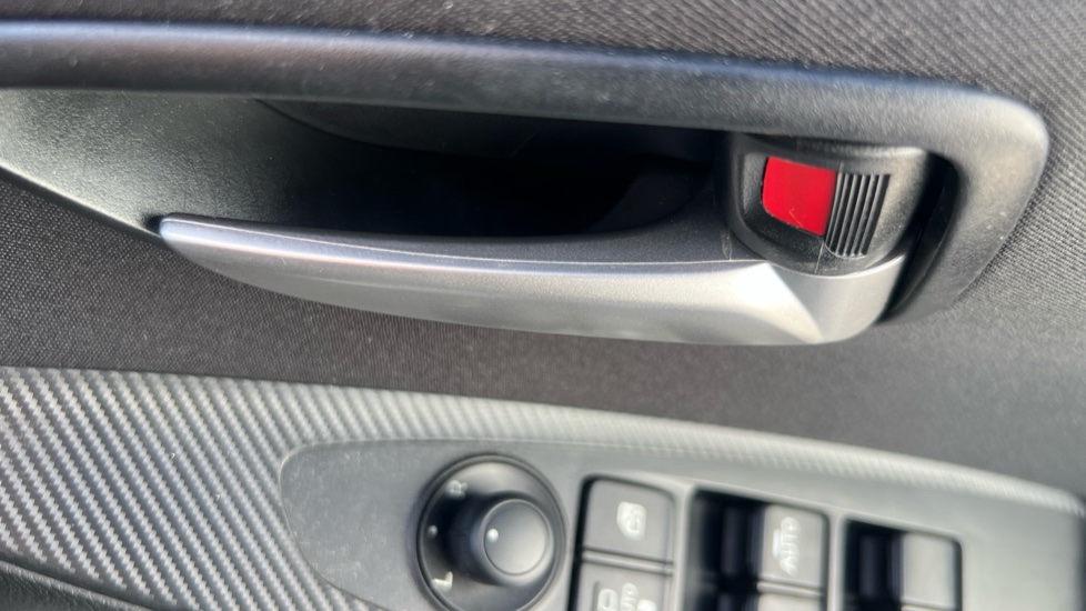 Mazda 2 1.5 Skyactiv G 75 Centre-Line 5dr Petrol Hatchback - Image 36