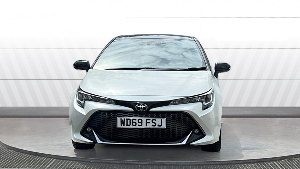 Toyota Corolla 2.0 VVT-i Hybrid GR Sport 5dr CVT Hybrid Hatchback - Image 3