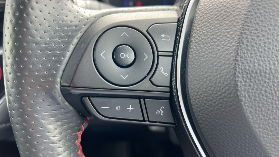 Toyota Corolla 2.0 VVT-i Hybrid GR Sport 5dr CVT Hybrid Hatchback - Image 33
