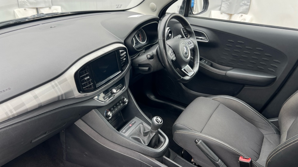 MG MG3 1.5 VTi-TECH Exclusive 5dr [Navigation] Petrol Hatchback - Image 9