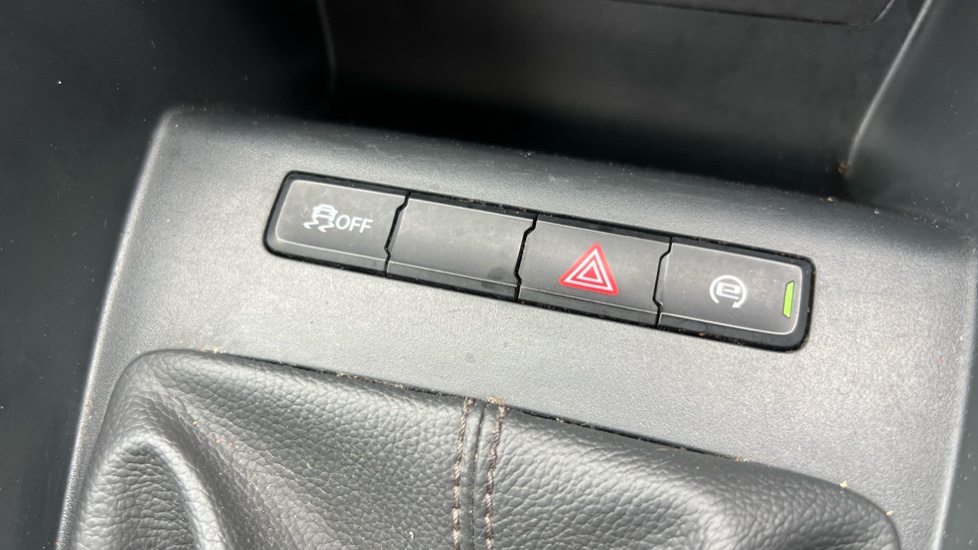 MG MG3 1.5 VTi-TECH Exclusive 5dr [Navigation] Petrol Hatchback - Image 25