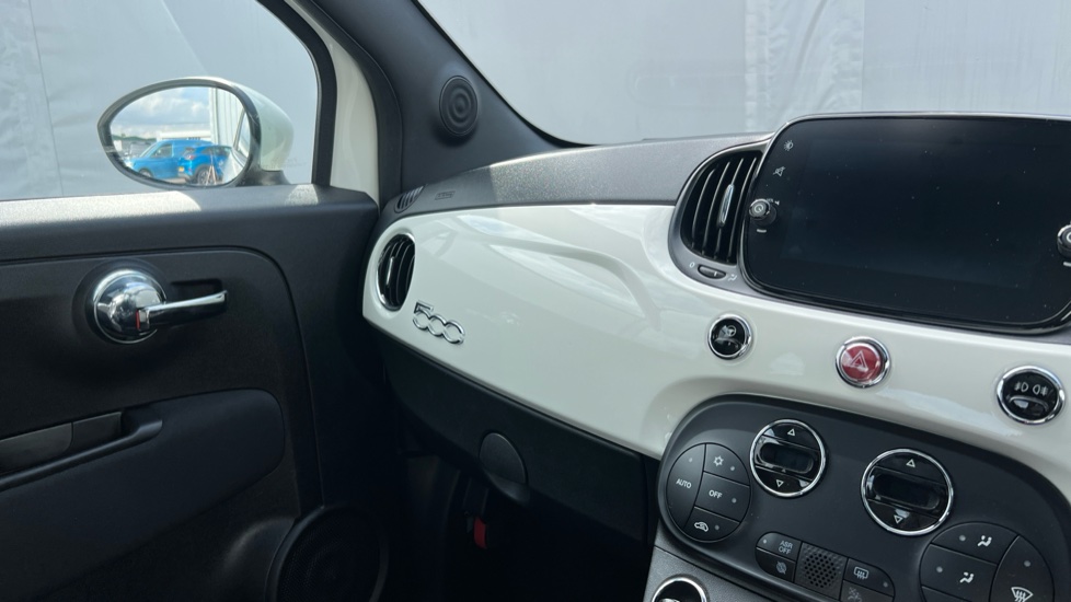 Fiat 500 1.0 Mild Hybrid Top 3dr Petrol Hatchback - Image 14
