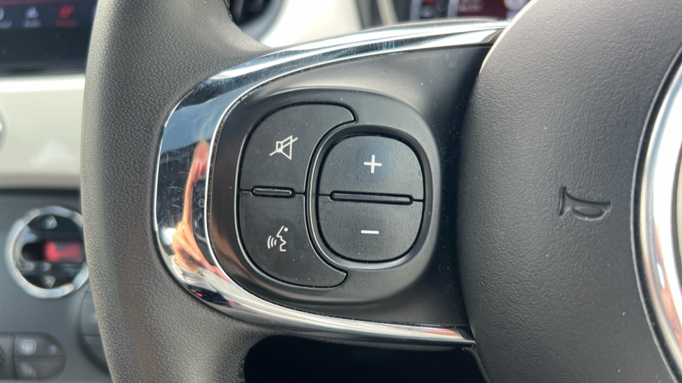 Fiat 500 1.0 Mild Hybrid Top 3dr Petrol Hatchback - Image 30