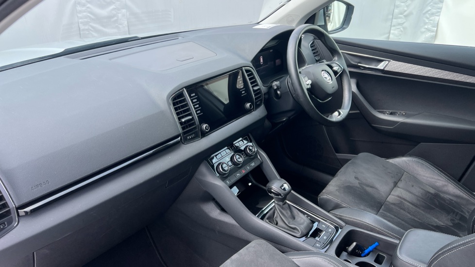 Skoda Karoq 1.5 TSI SE L 5dr DSG Petrol Estate - Image 9