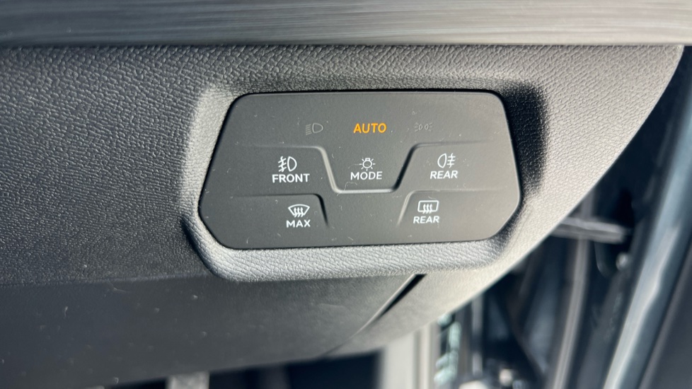 CUPRA Formentor 1.5 TSI 150 V2 5dr DSG Petrol Estate - Image 35