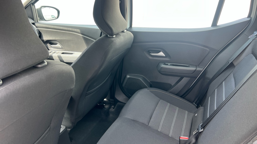 Dacia Sandero Stepway 1.0 TCe Expression 5dr Petrol Hatchback - Image 16