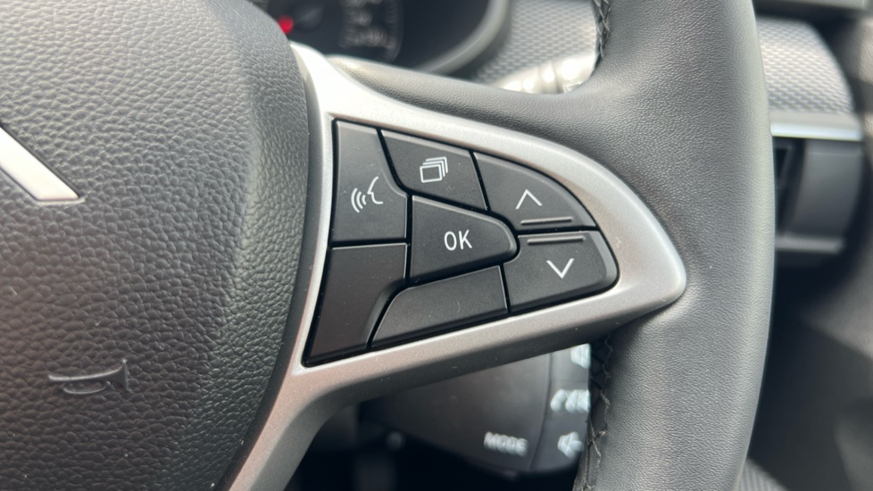 Dacia Sandero Stepway 1.0 TCe Expression 5dr Petrol Hatchback - Image 31