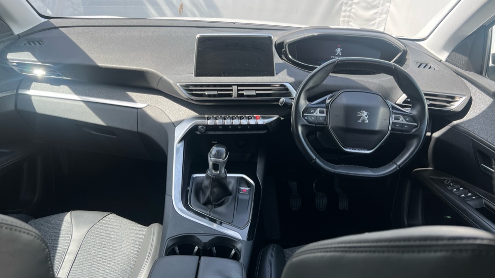 Peugeot 3008 1.5 BlueHDi Allure 5dr Diesel Estate - Image 10