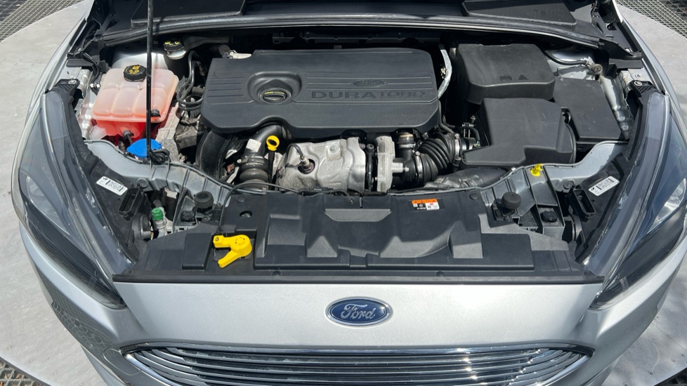 Ford Focus 1.5 TDCi 120 Titanium Navigation 5dr Diesel Hatchback - Image 8