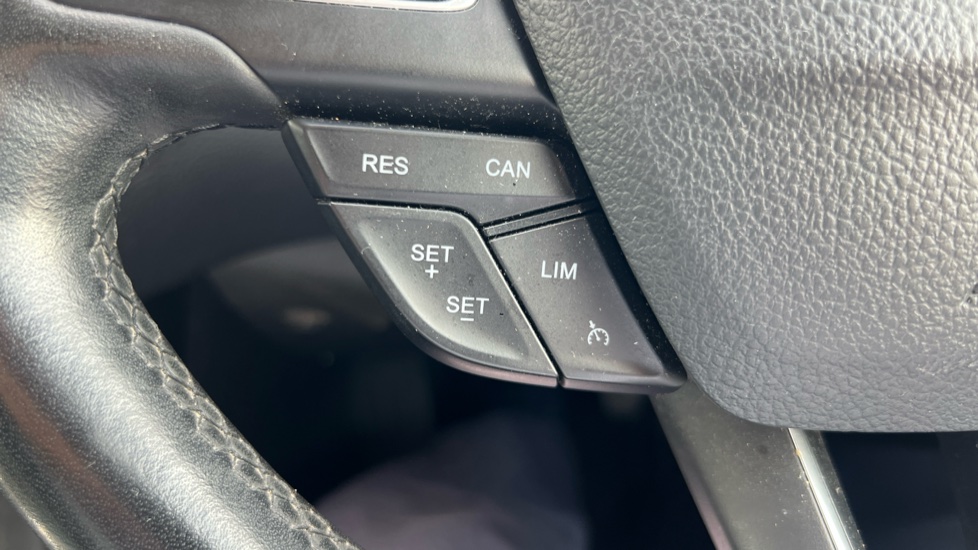 Ford Focus 1.5 TDCi 120 Titanium Navigation 5dr Diesel Hatchback - Image 32